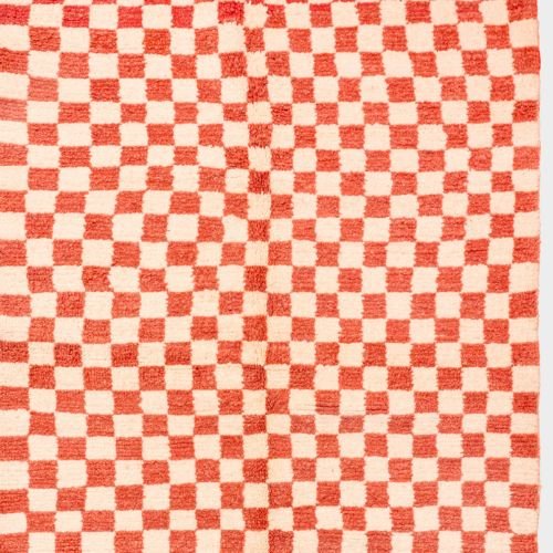 3-8 Classic Handwoven Wool Rug (228 x 150 cm)